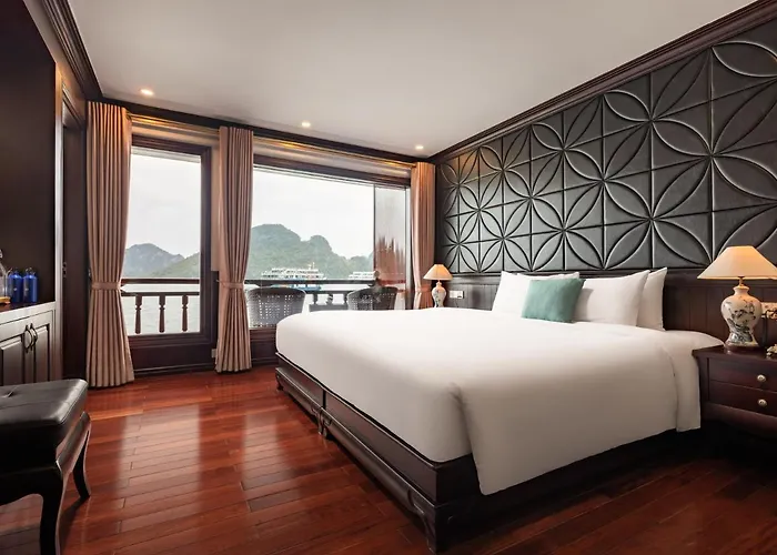 Aqua Cruise Lan Ha Bay Hạ Long