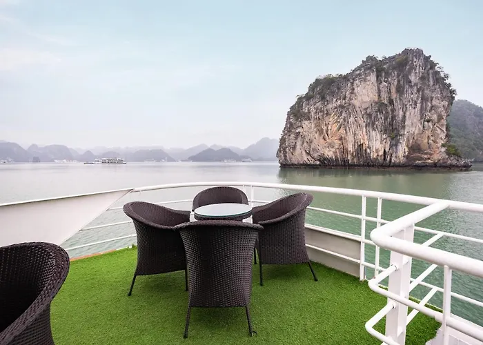  Aqua Cruise Lan Ha Bay