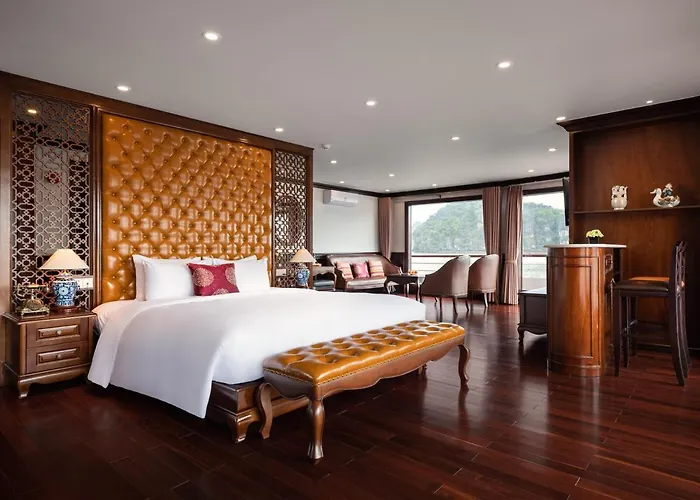  Aqua Cruise Lan Ha Bay 5*
