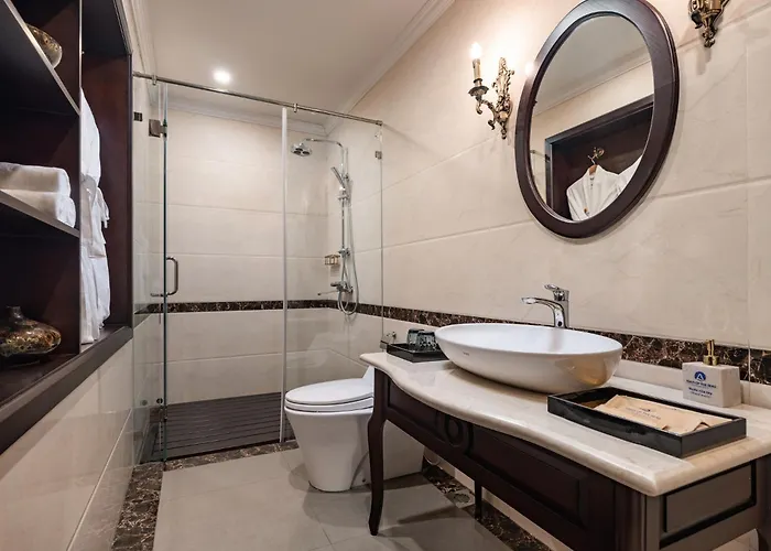 Aqua Cruise Lan Ha Bay 5*