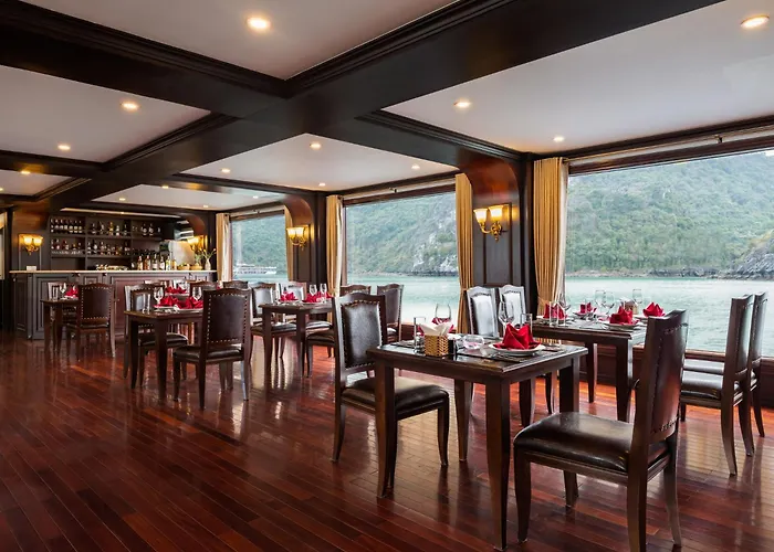  Aqua Cruise Lan Ha Bay Hạ Long